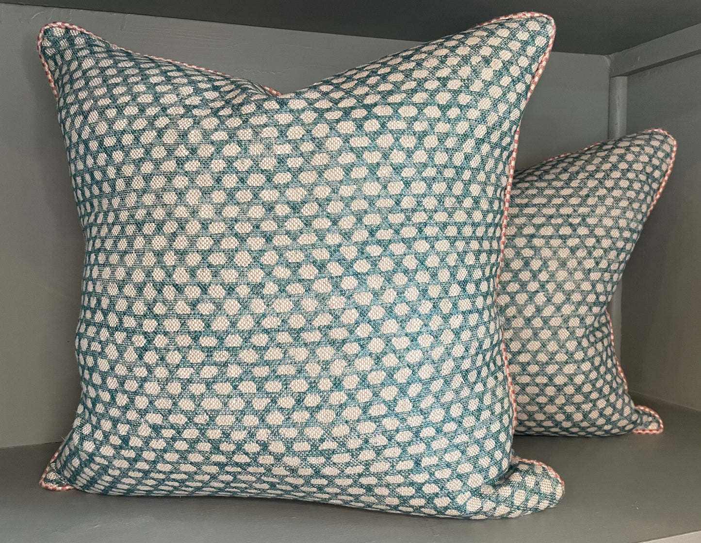 Large Fermoie Wicker Cushion with Pink Trimming