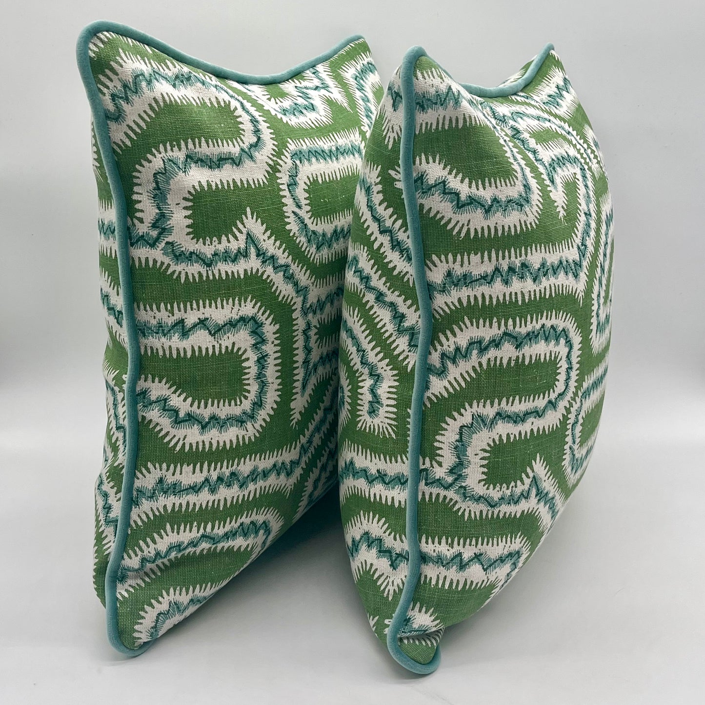 Green Rapture and Wright Cushion