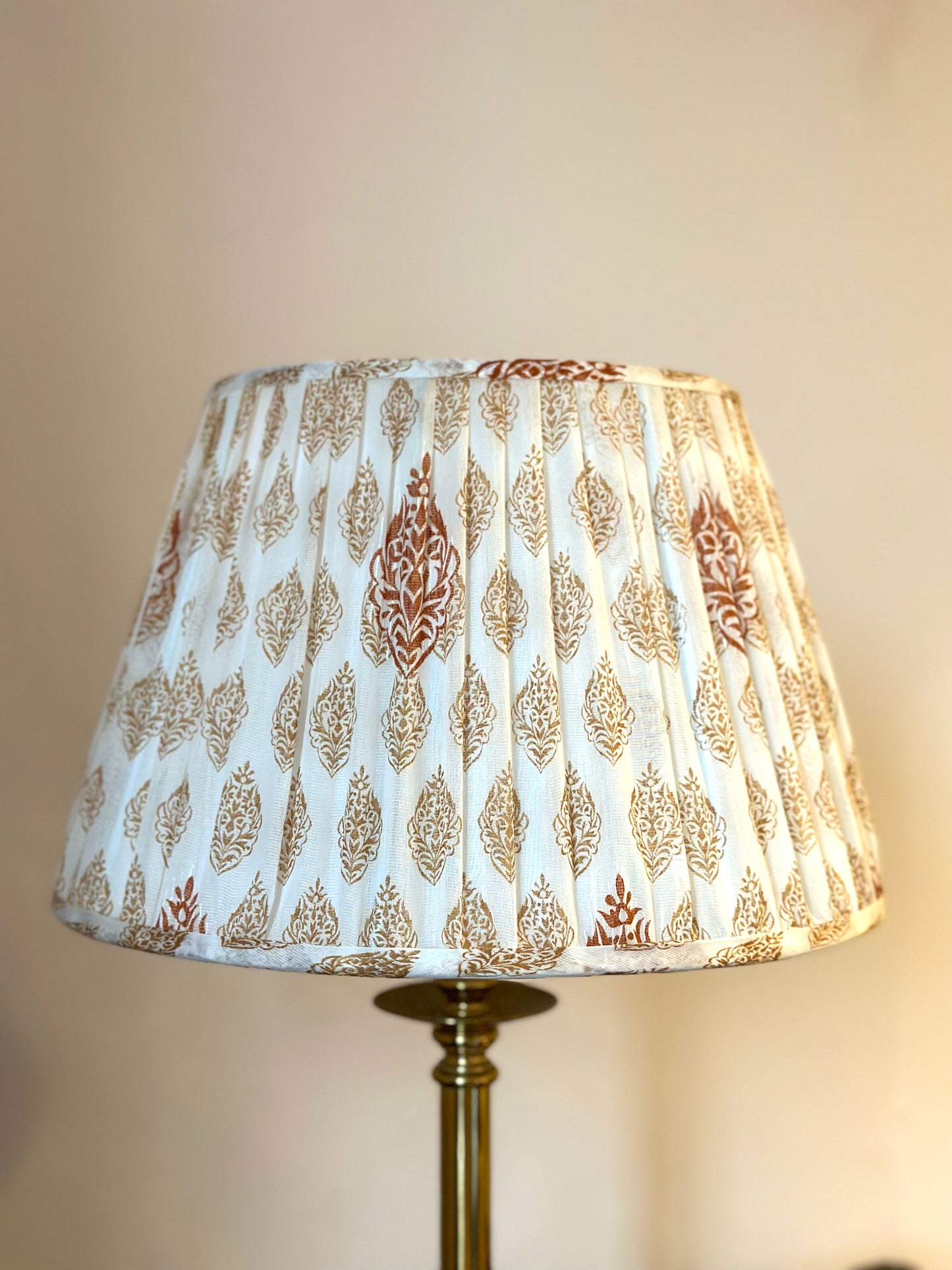 Gold and White Print Gathered Lampshade 14"