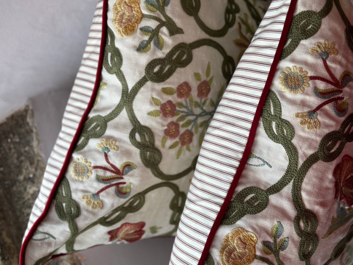 Morris and Co May’s Coverlet Twining Vine Piped Cushions